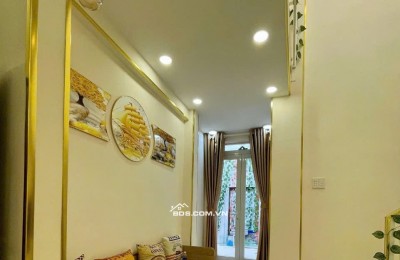 Biệt Thự Mini Siêu Đẹp CMT8 Ngay Bảy Hiền P.5 Tân Bình 30m2 2 Tầng 3PN. Chỉ 4.1 tỷ.